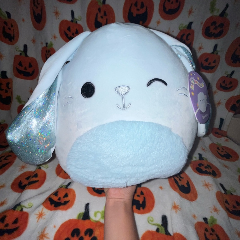 Shishmallow 12” Bastian blue bunny